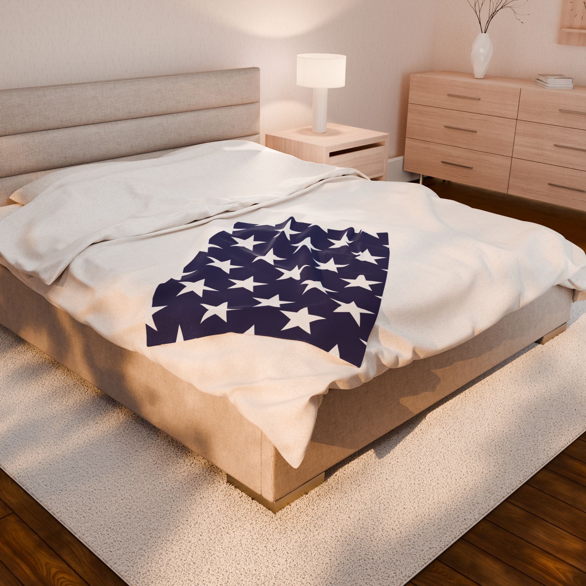 Cozy Star-Print Velveteen Plush Blanket, Soft Throw for Home Decor, Gift for Holidays, Snuggle Up, Warm Bedding Accessory