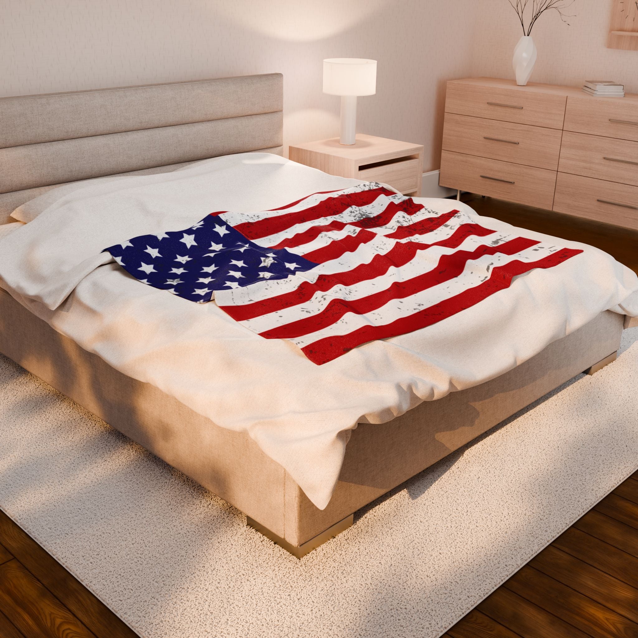 Patriotic Plush Blanket - Soft Velveteen American Pride Throw for Home Decor